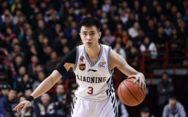 CBA球员采访赵继伟孙铭徽夺冠目标